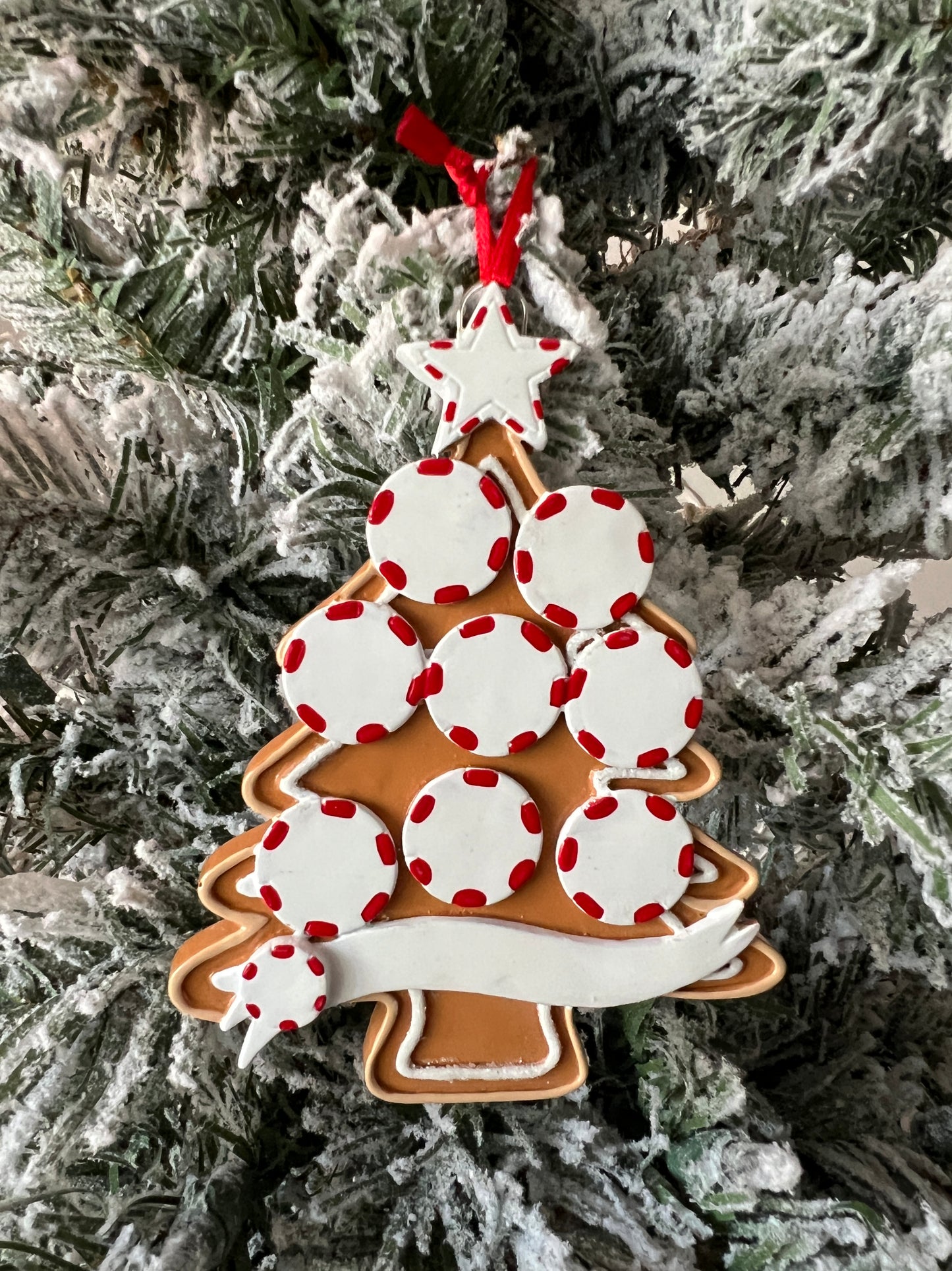 Gingerbread Tree family of 8